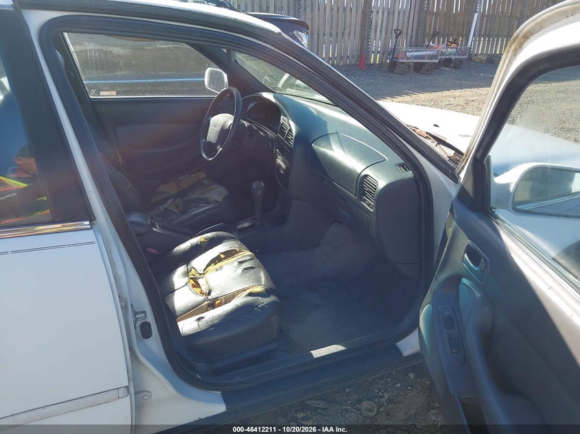 lot image 4