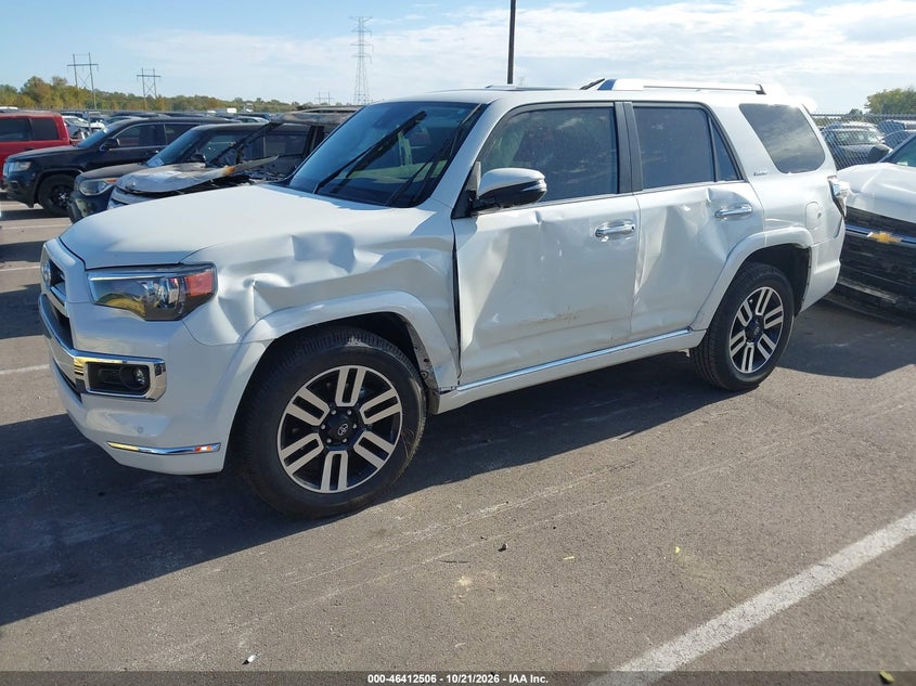 2023 Toyota 4Runner Limited, Left Side, IAAI, VIN JTEDU5JR0P5299062 — photo 2