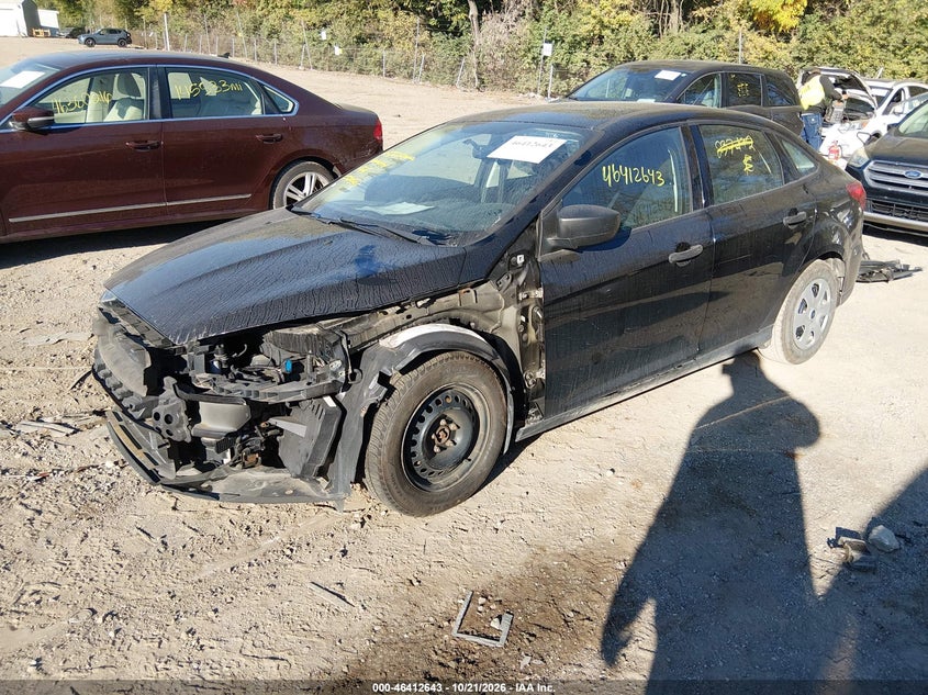 Vin: 1fadp3e23gl237492, lot: 46913009, ford focus s 20162