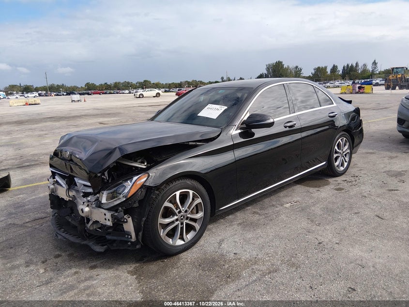 Vin: 55swf4jb1ju258951, lot: 46913733, mercedes-benz c 300 20182
