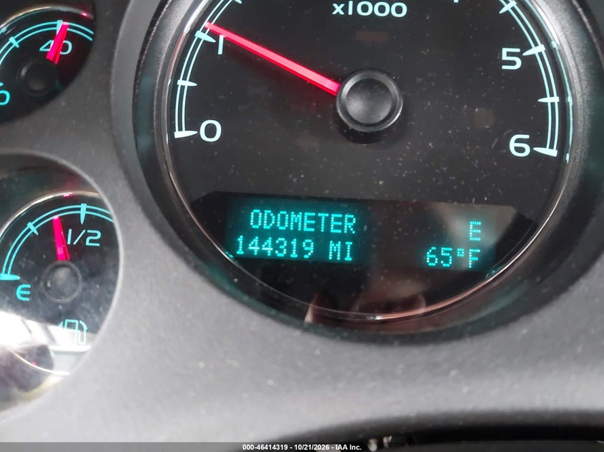 2012 GMC YUKON SLE · Фото 7
