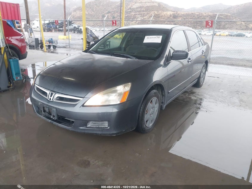 2007 Honda Accord 2.4 Lx, Правый зад, IAAI, VIN JHMCM56427C025983 — фото 2