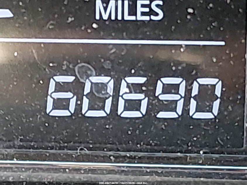 2013 NISSAN SENTRA SV · Фото 12