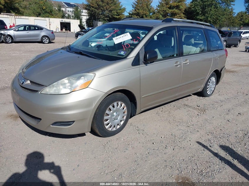 2007 Toyota Sienna Ce, Flood, IAAI, VIN 5TDZK23C67S022207 — photo 2
