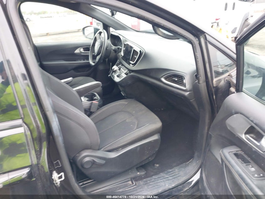 2018 CHRYSLER PACIFICA TOURING PLUS · Фото 5
