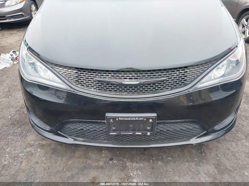 2018 CHRYSLER PACIFICA TOURING PLUS · Фото 6