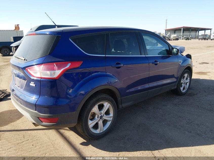 Vin: 1fmcu9g99fuc79780, lot: 46915532, ford escape se 20154