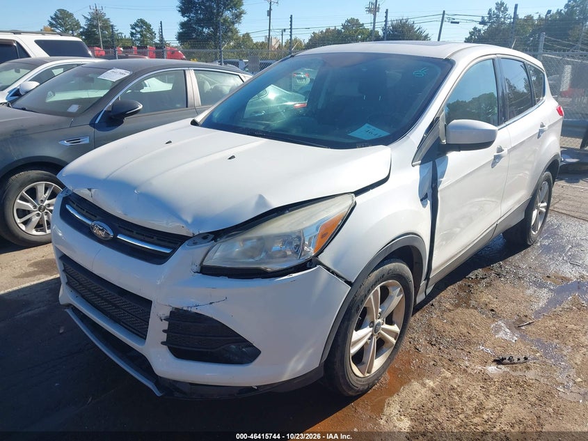 Vin: 1fmcu0gxxfub88866, lot: 46916110, ford escape se 20152