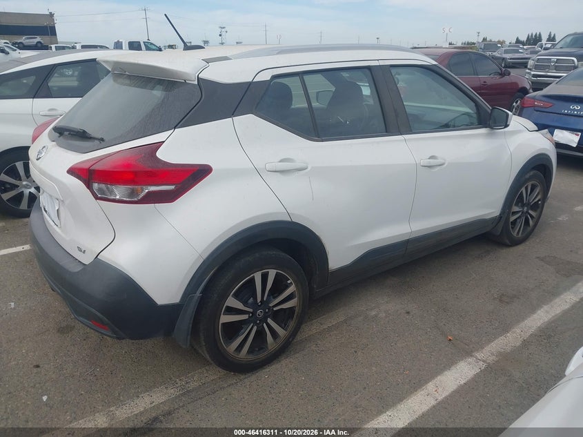 Vin: 3n1cp5cu5jl524871, lot: 46916677, nissan kicks sv 20184
