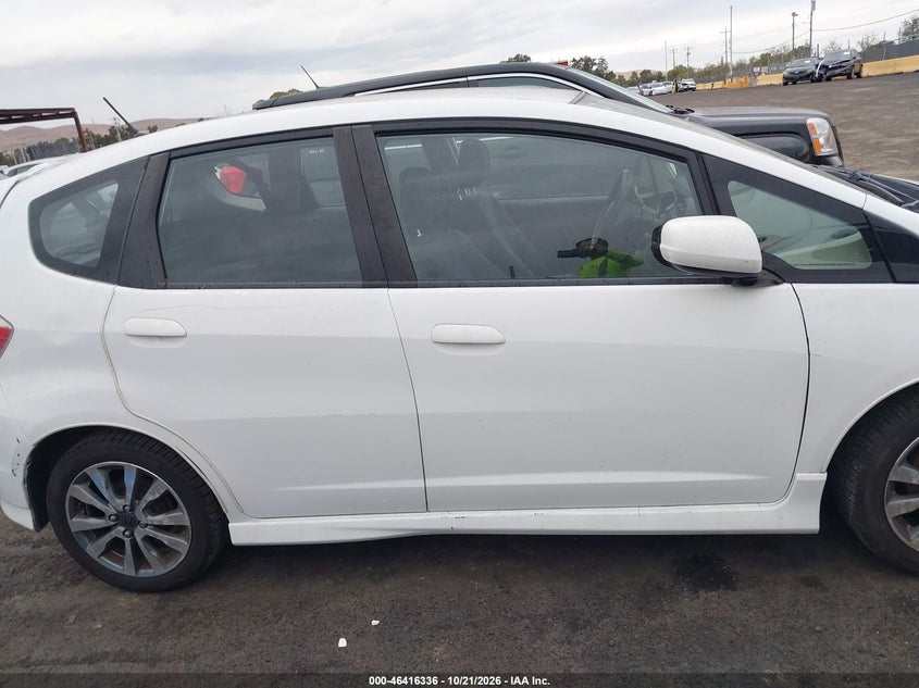 2012 HONDA FIT SPORT · Фото 13