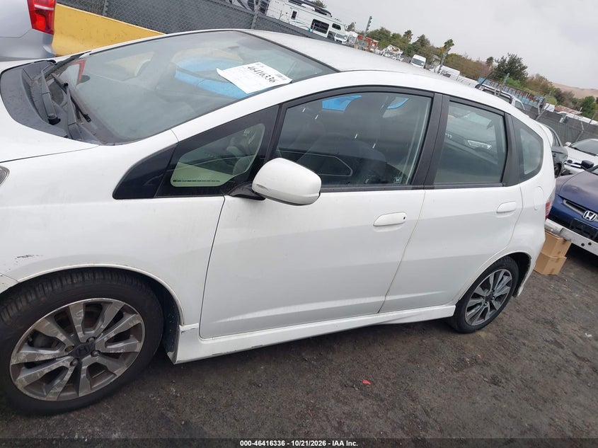2012 HONDA FIT SPORT · Фото 14