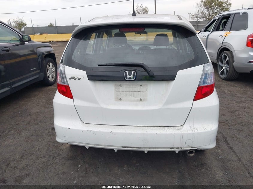 2012 HONDA FIT SPORT · Фото 16