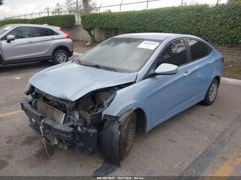2013 Hyundai Accent Gls, Front End, IAAI, VIN KMHCT4AE8DU548148 — photo 2