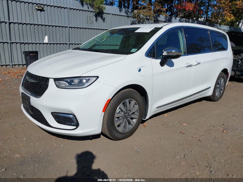 Vin: 2c4rc1s74pr612247, lot: 46917103, chrysler pacifica hybrid limited 20232