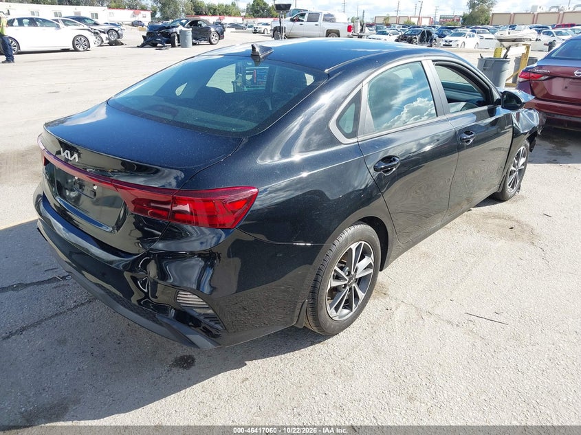 Vin: 3kpf24adxre735019, lot: 46917425, kia forte lxs 20244