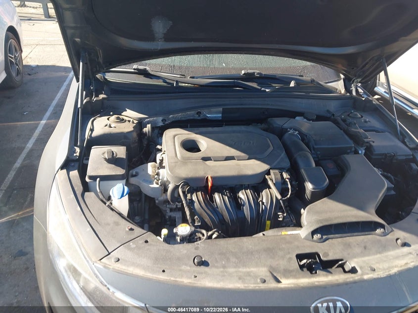 Kia Optima - фото 10