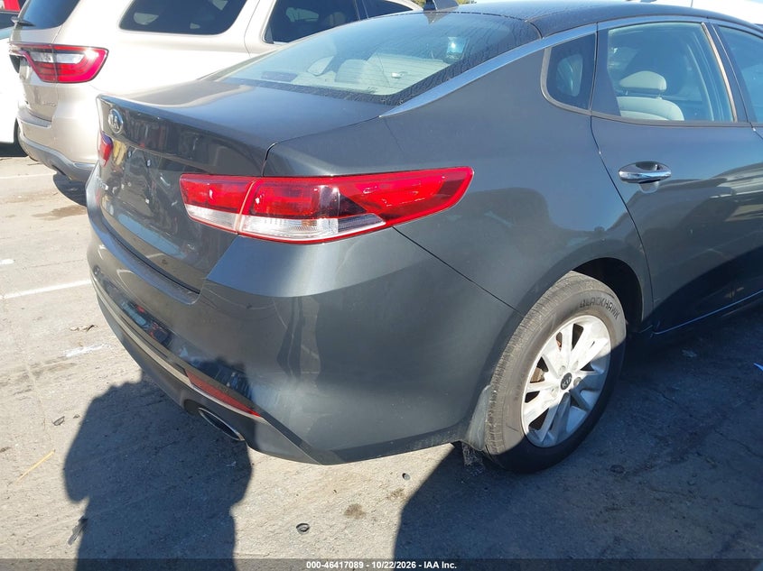 Kia Optima - фото 6