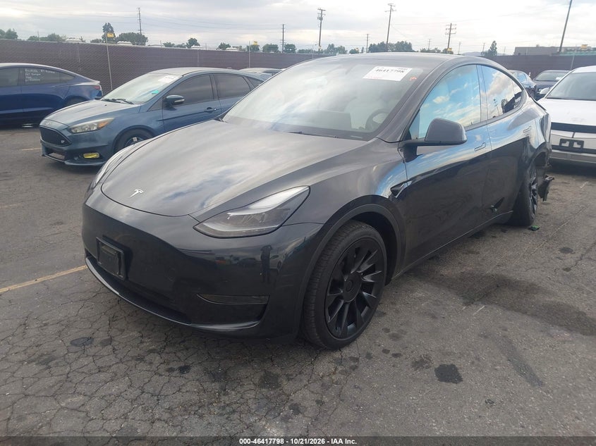 2024 Tesla Model Y Long Range Single Motor Rear-Wheel Drive/Rwd, Левый зад, IAAI, VIN 7SAYGDED3RF152888 — фото 2