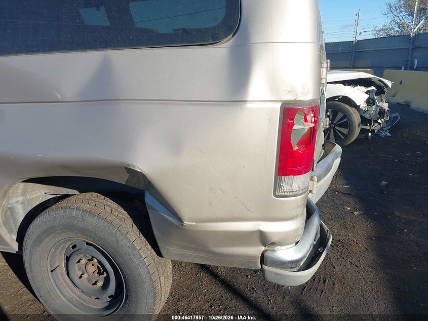 FORD E-150 2001 VIN 1FMRE11271HB18964