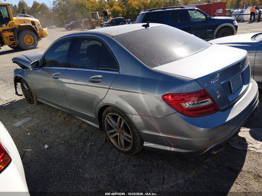 Vin: wddgf8bb3ca600722, lot: 46918655, mercedes-benz c 300 sport 4matic 20123