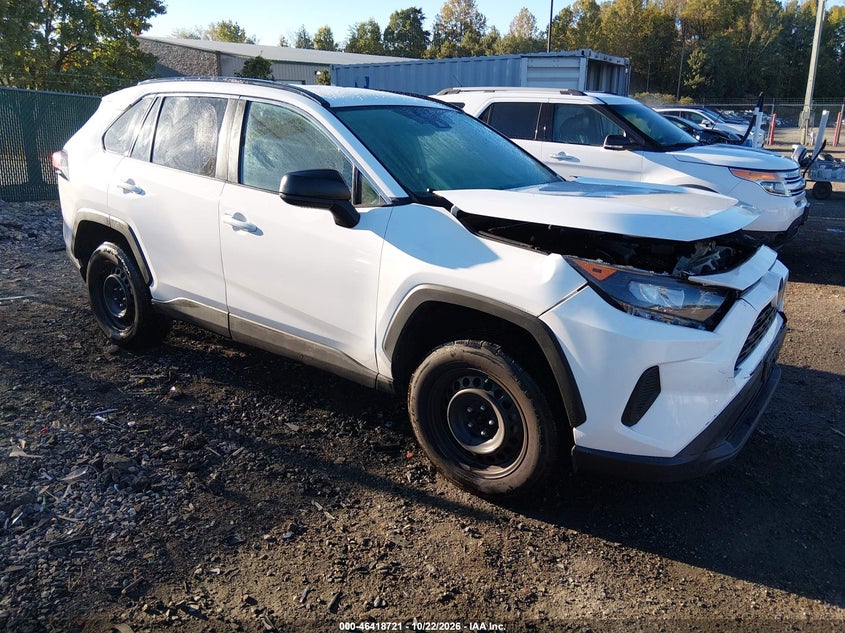 Vin: 2t3f1rfv4mw155599, lot: 46919086, toyota rav4 le 2021 img_1