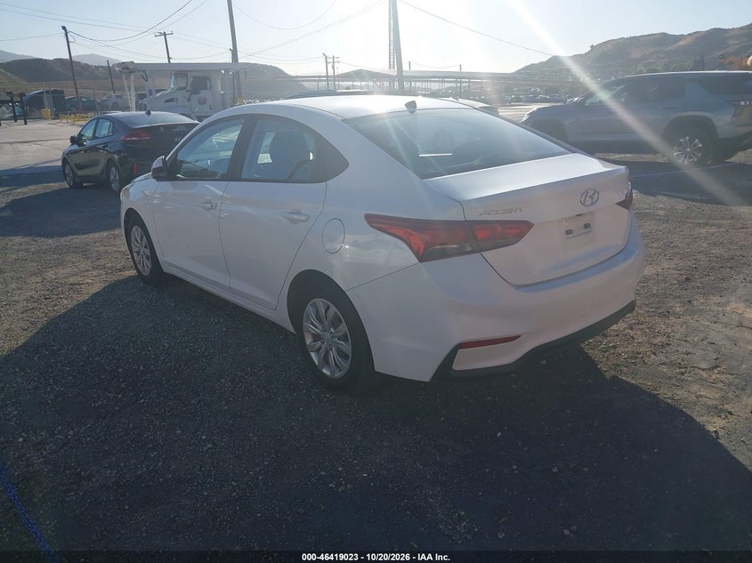 2020 HYUNDAI ACCENT SE · Фото 3