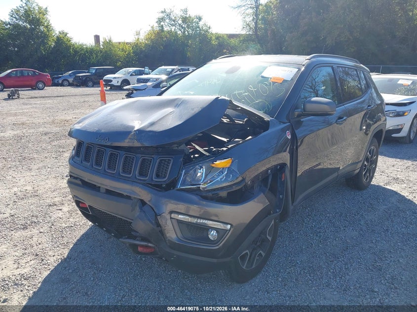 2019 Jeep Compass Trailhawk 4X4, Front End, IAAI, VIN 3C4NJDDB6KT850064 — photo 2