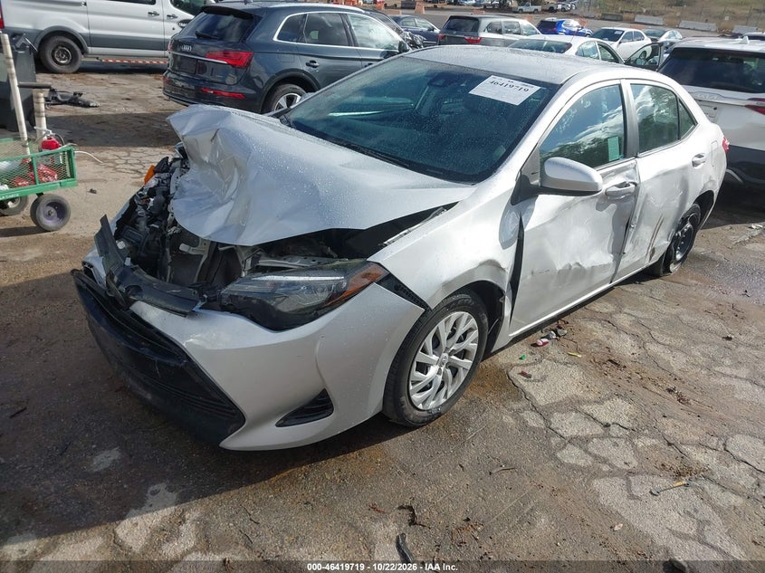 Vin: 5yfburhe9jp799642, lot: 46920085, toyota corolla le 20182