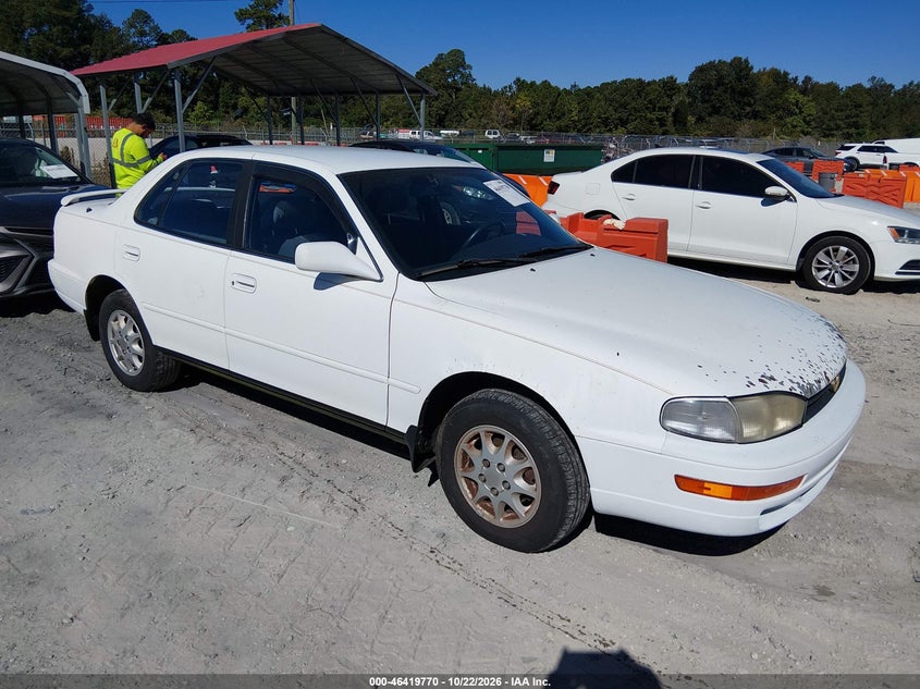 1994 Toyota Camry LE