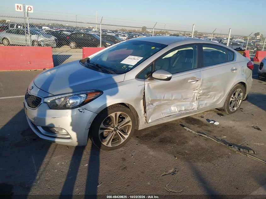2016 Kia Forte Ex, All Over, IAAI, VIN KNAFX4A82G5551476 — photo 2