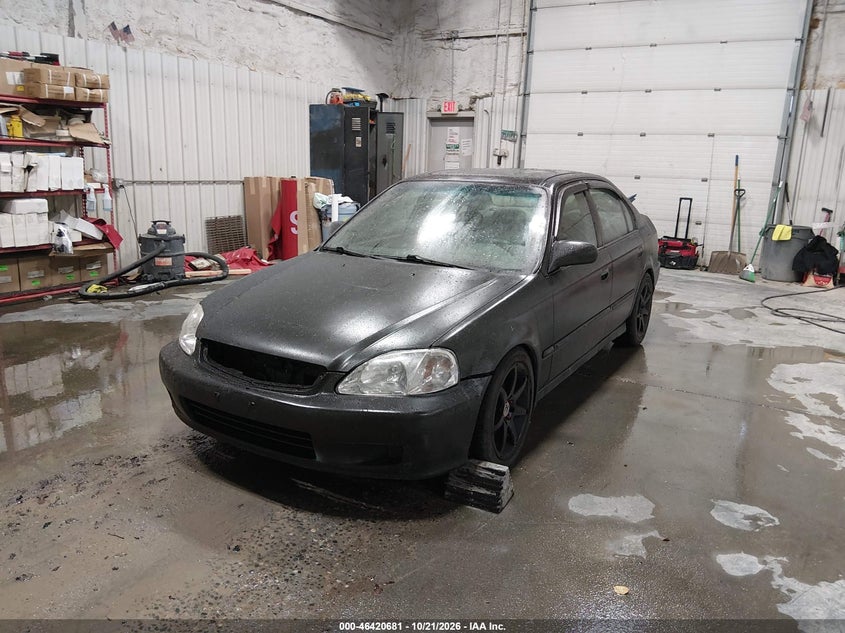 2000 Honda Civic Ex, Left Side, IAAI, VIN 2HGEJ8548YH563853 — photo 2