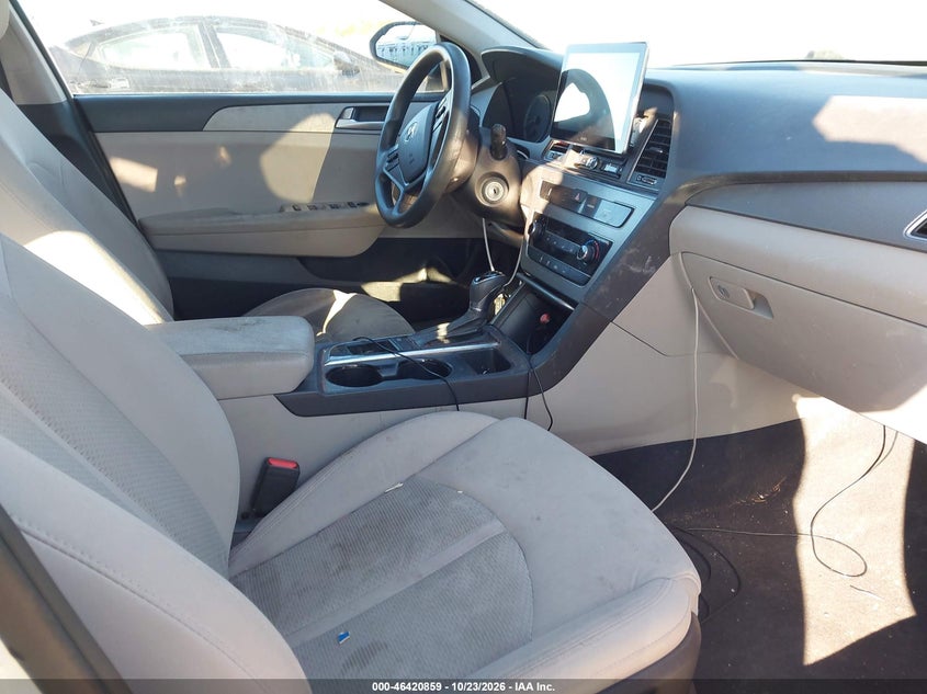 2015 HYUNDAI SONATA SE · Фото 5