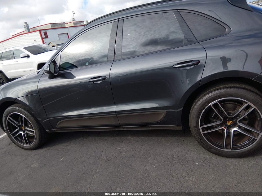 PORSCHE MACAN - zdjęcie 14