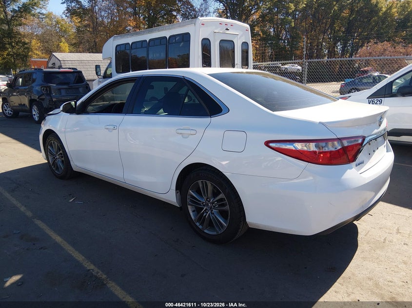 Vin: 4t1bf1fk5hu428197, lot: 46921977, toyota camry se 20173