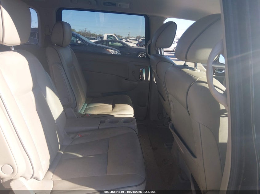 2015 NISSAN QUEST PLATINUM/S/SL/SV · Фото 8