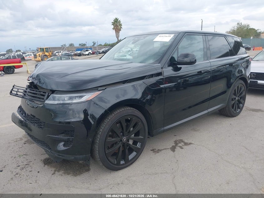 2025 Land Rover Range Rover Sport P360 Se, Front End, IAAI, VIN SAL1P9EU1SA600015 — photo 2
