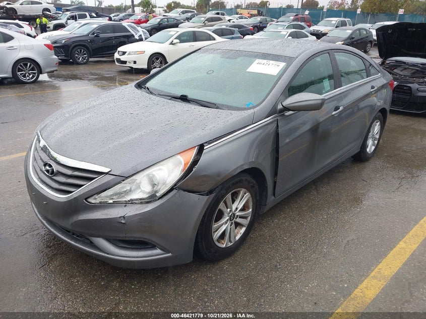 2013 Hyundai Sonata Gls, Левый бок, IAAI, VIN 5NPEB4AC8DH796845 — фото 2