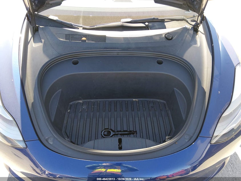 TESLA MODEL 3 - zdjęcie 10