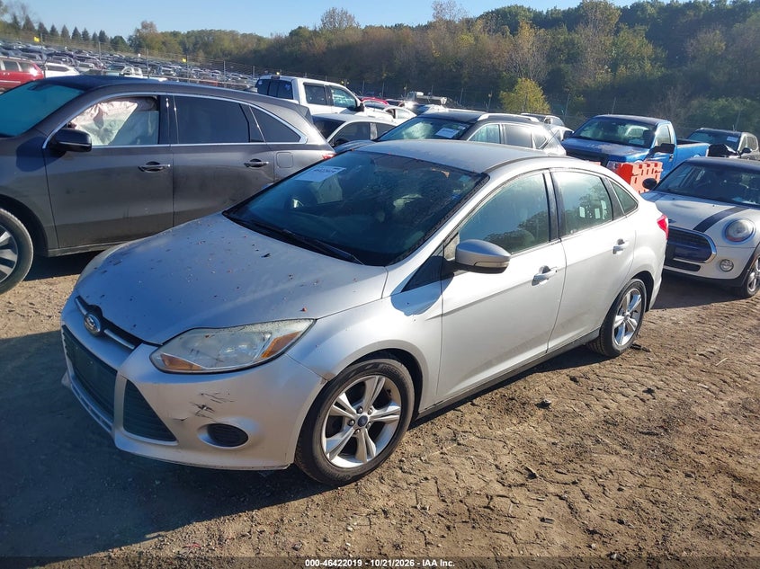 Vin: 1fadp3f28dl332060, lot: 46922385, ford focus se 20132