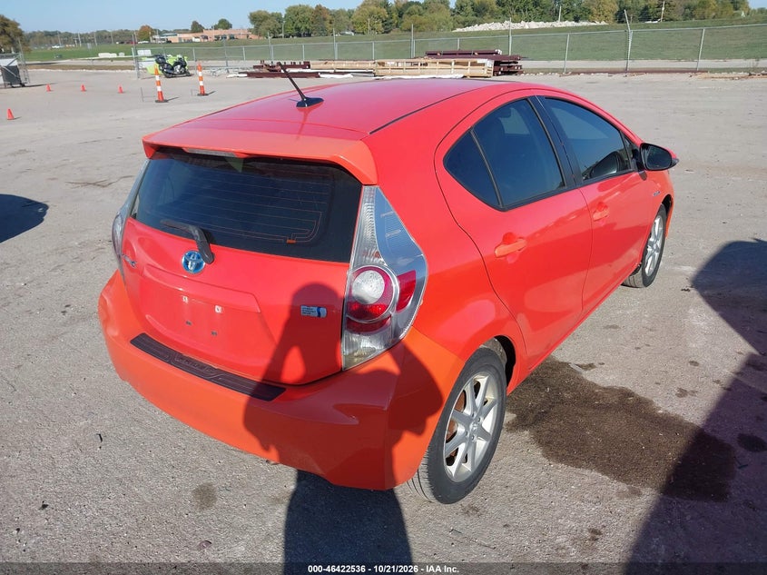 Vin: jtdkdtb34d1050079, lot: 46922903, toyota prius c four 20134