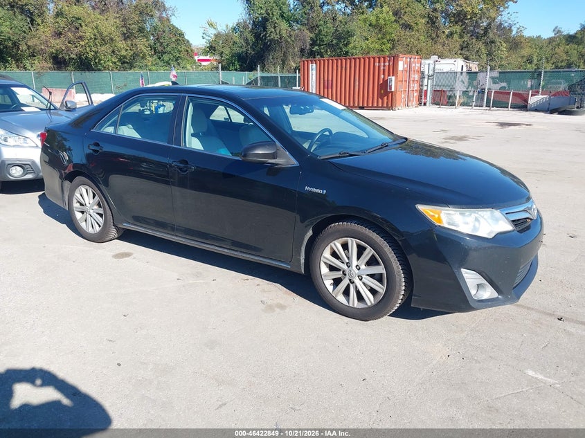 2012 TOYOTA CAMRY HYBRID XLE