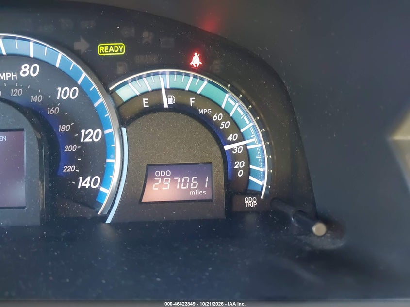 2012 TOYOTA CAMRY HYBRID XLE · Фото 15