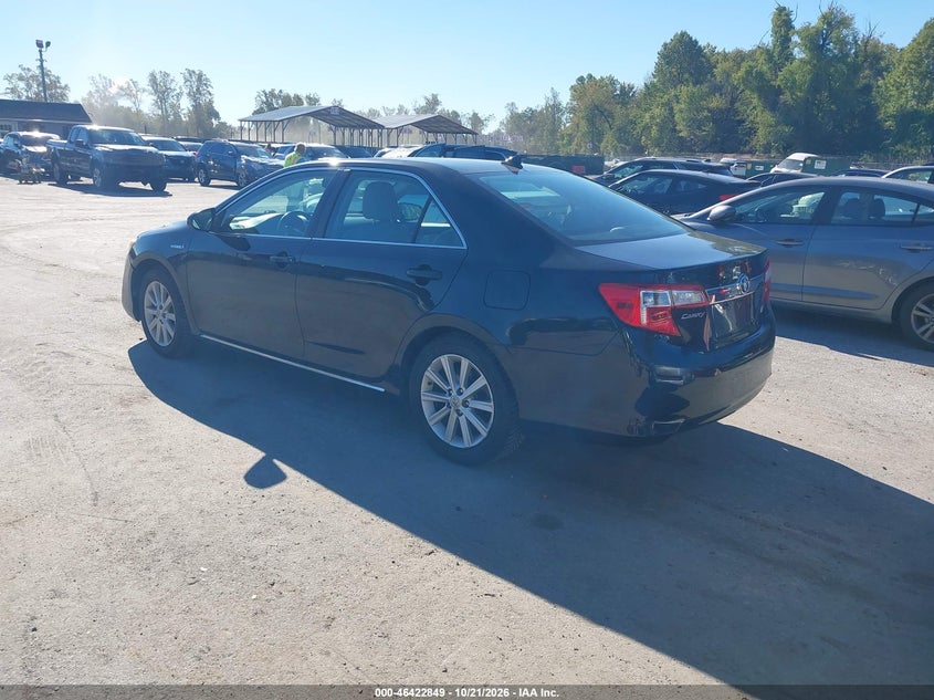 2012 TOYOTA CAMRY HYBRID XLE · Фото 3