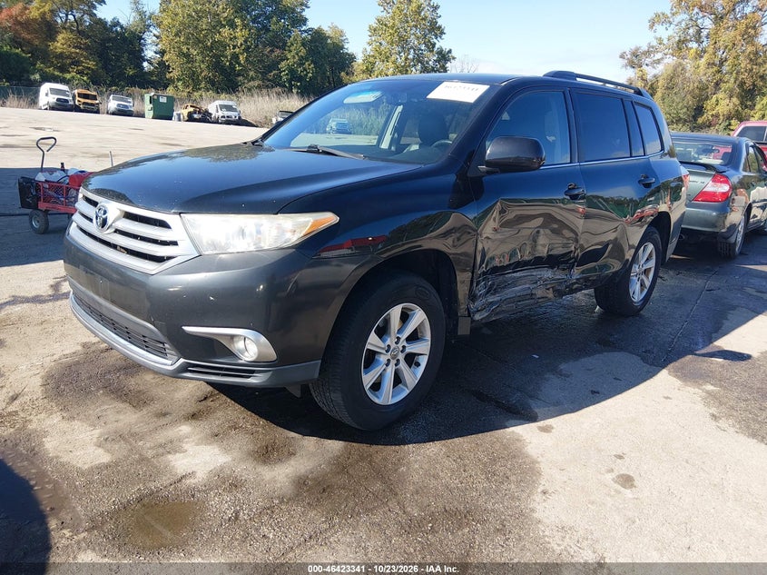 Vin: 5tdbk3eh8bs061776, lot: 46923699, toyota highlander se v6 20112