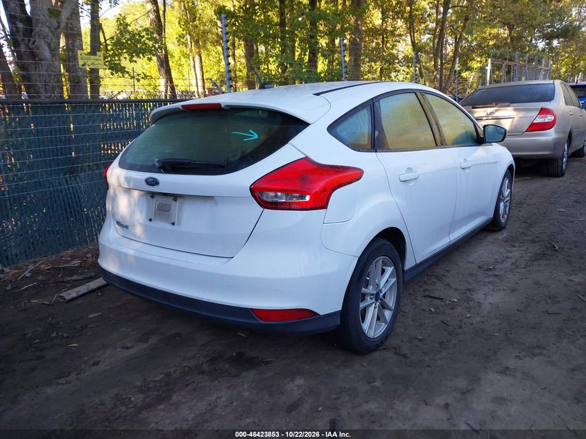 2017 FORD FOCUS SE · Фото 4