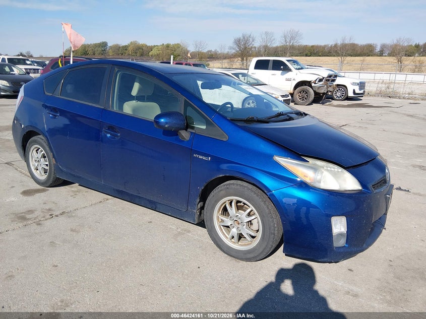 2011 TOYOTA PRIUS