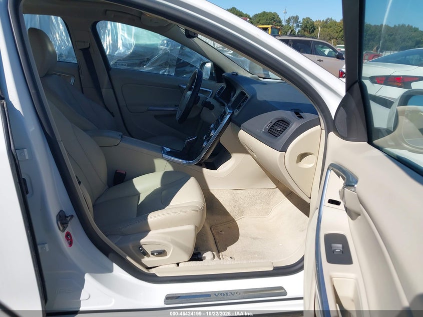 VOLVO S60 2015 VIN YV1612TK5F2365703
