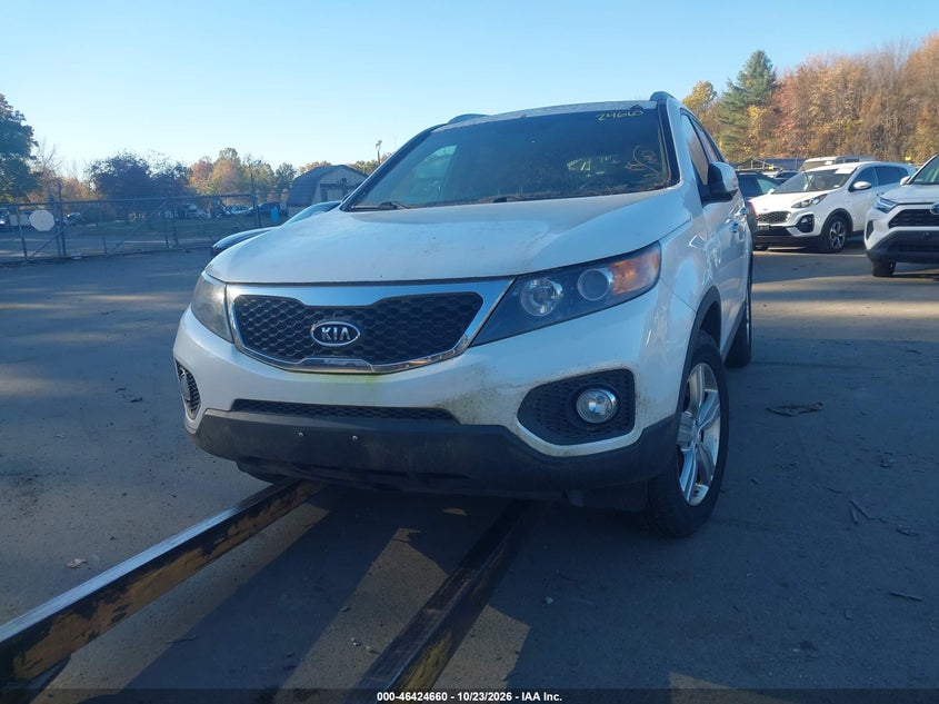 2013 KIA SORENTO EX · Фото 6