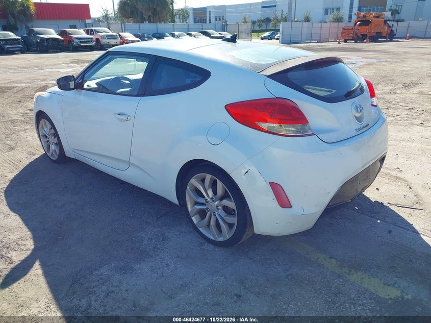 Vin: kmhtc6ad2du152185, lot: 46925035, hyundai veloster base w/gray 20133