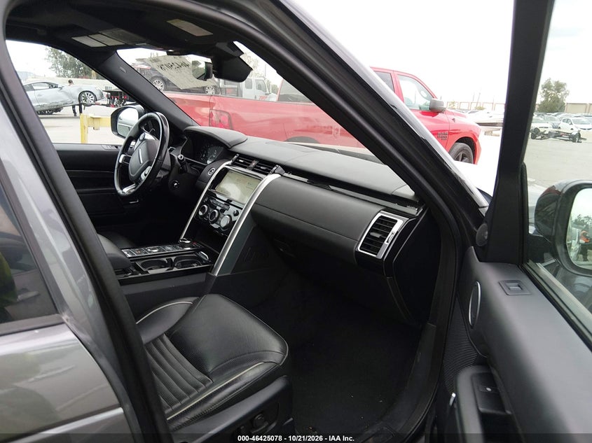 LAND-ROVER DISCOVERY 2019 VIN SALRT2RV5K2407434